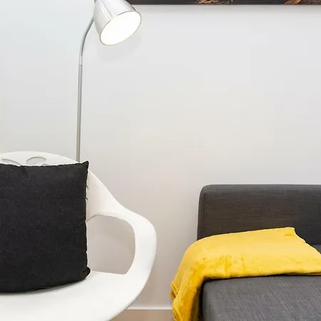 Zen One-bedroom Flat In Gorgeous Lane Lisbona