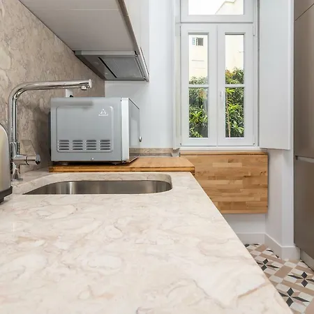 Zen One-bedroom Flat In Gorgeous Lane Appartamento