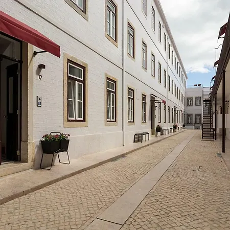 Zen One-bedroom Flat In Gorgeous Lane Lisbona